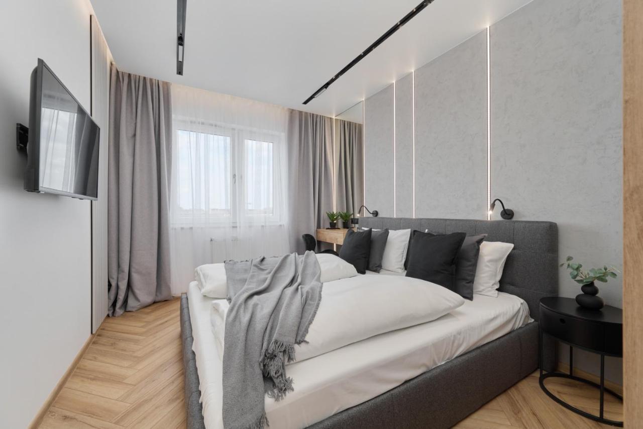Exclusive Apartment With Balcony & Parking Wroclaw By Renters Prestige Ngoại thất bức ảnh